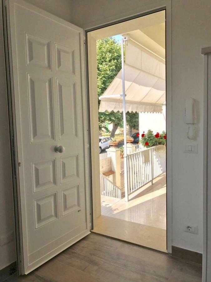 La Casa Di Rosi Al Mare Apartment Вада Екстериор снимка